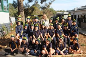Teacher’s beanies has students beaming