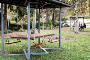 Seats swing into headlines