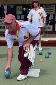 Bowlers miss opportunity
