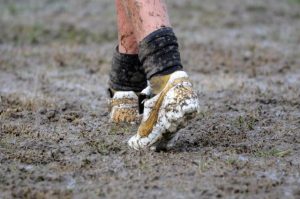 Defensive landslide for Olinda women