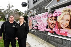 Olivia Newton-John honoured at The Basin’s Acorn Bar and Grill