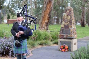 Tributes around Australia pour in for Queen Elizabeth II