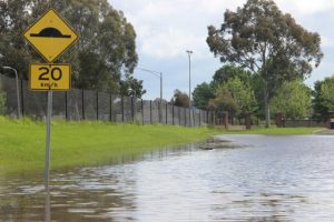 Heavy rain sees flooding throughout the Dandenong Ranges