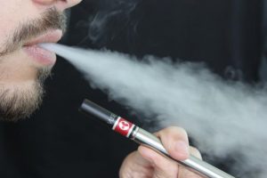 Australian government announces reforms to nicotine laws