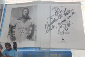 Pelé’s influence still on display in the hills