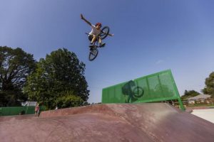 SNIPPETS: Skate and BMX competition