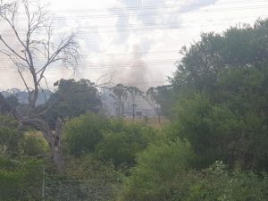 CFA crews continue to fight fire in Wantirna South