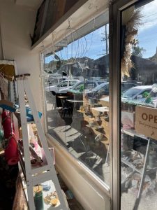 Police investigateing damage to Belgrave business