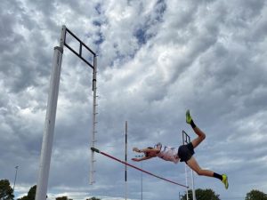 Yarra Ranges Athletes brave windy and warm finals