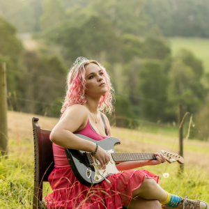 Australian Idol and Selby singer-songwriter returns home for first gig
