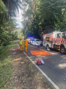 Emergency services called after driver leaves Belgrave-Gembrook Road in Menzies Creek