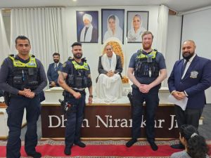 Victoria Police visit Rowville Hindu Community Centre