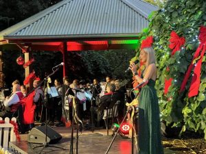 Santa and songs to fill the Hills!