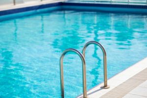 Checking your pool and spa barrier for safety