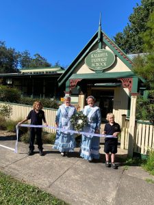 Kallista’s six generations, one ribbon: bridging the past and present