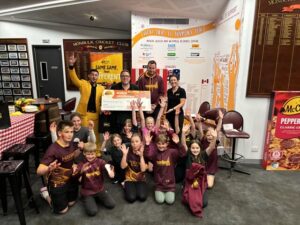 Monbulk Juniors win pizza for a year
