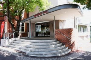 Free premiere screening for film of Black Saturday bushfires survivors