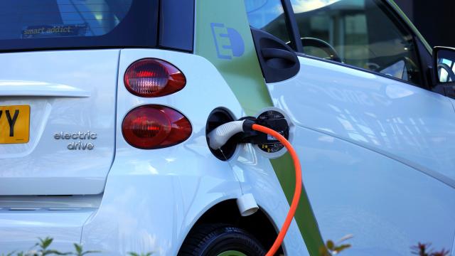EV charging station overstayers to pay an idle fee in Knox