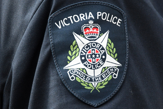 Life lost in Wantirna in early morning road collision