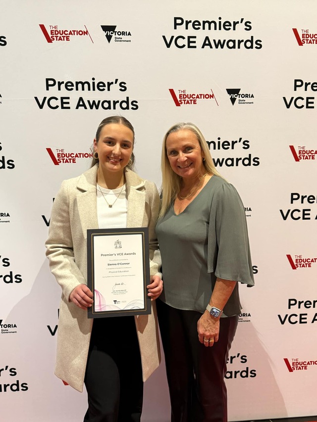 Mater Christi College student wins Premier’s VCE study award for PE