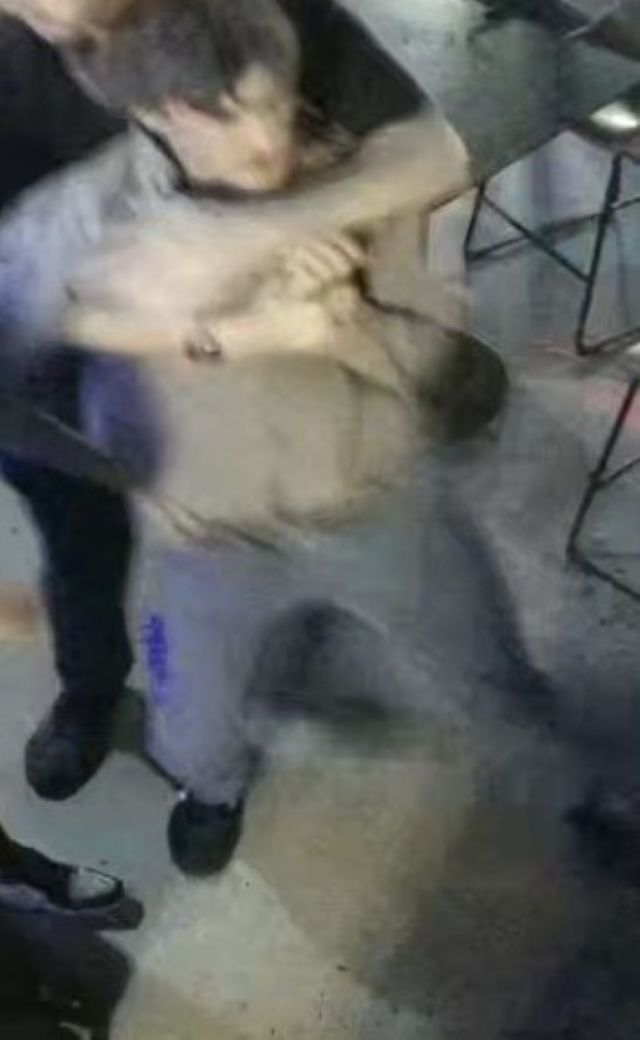 Brawl in Knox Ozone