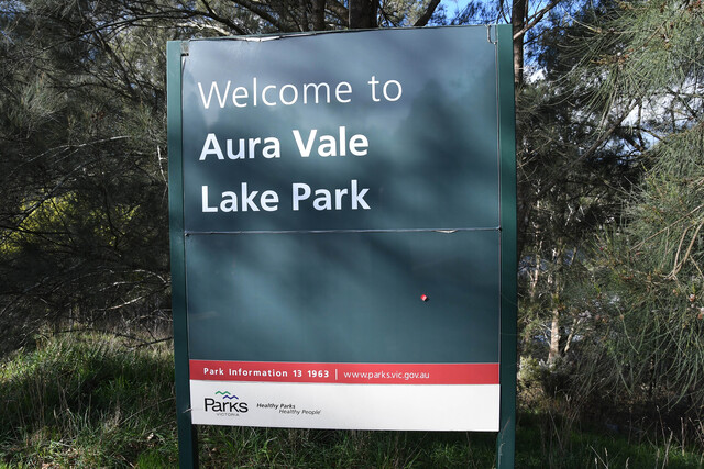 Visitors frustrated by Lake Aura Vale toilet closure