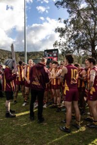 Olinda-Ferny Creek and Monbulk rise in premier football finals
