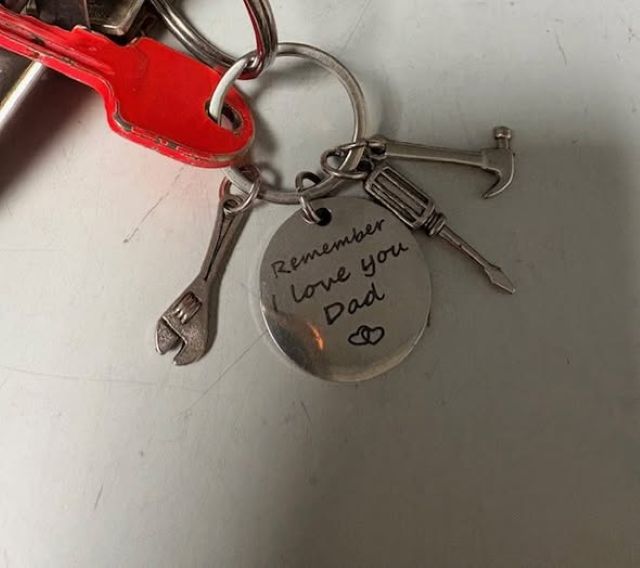 Keys found in Knoxfield